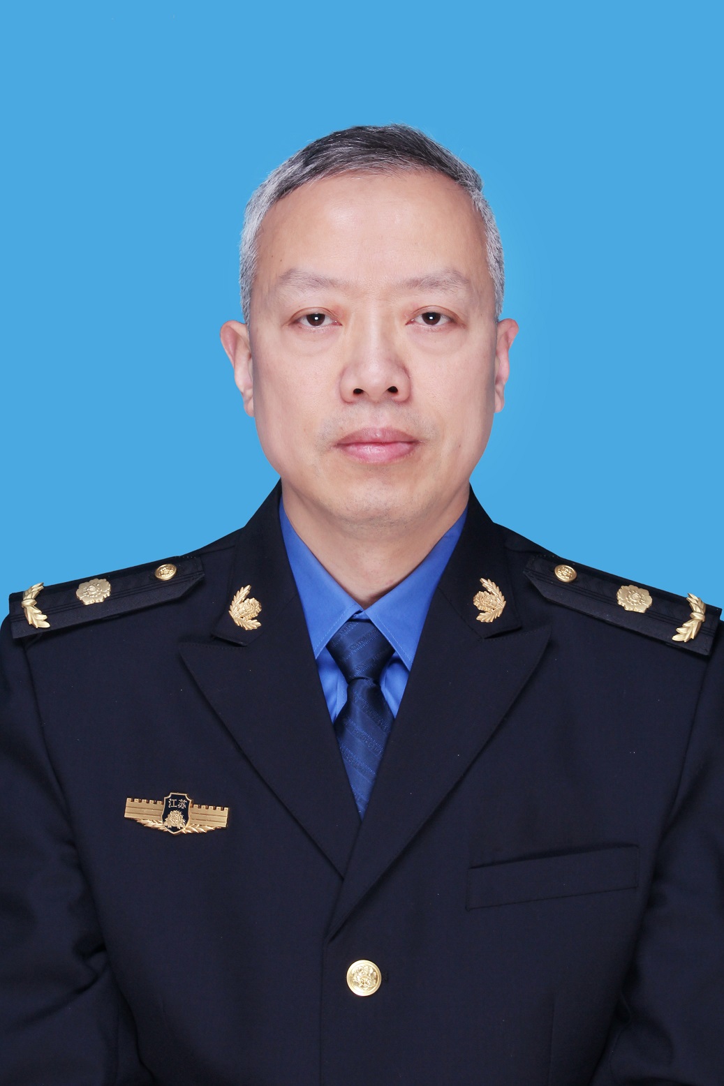 张小青.jpg 张小青.jpg